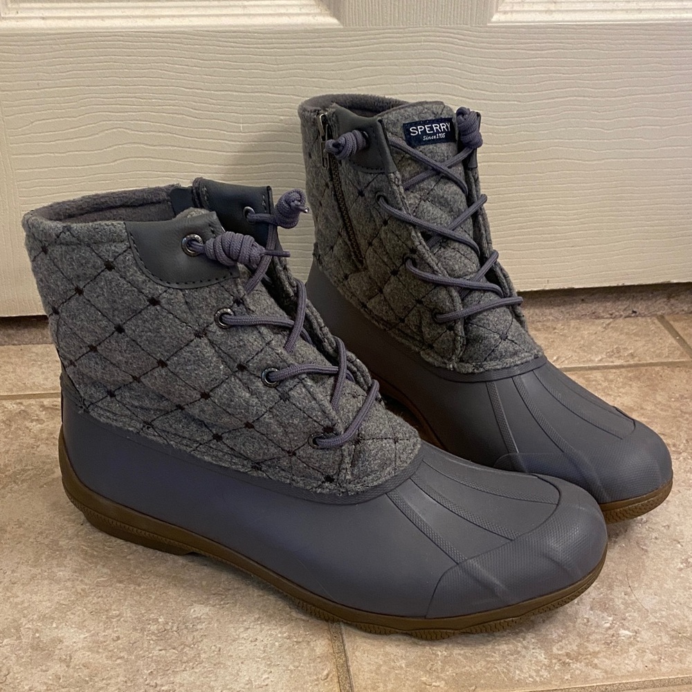 Sperry Women's Charcoal Quilted Duck Boots